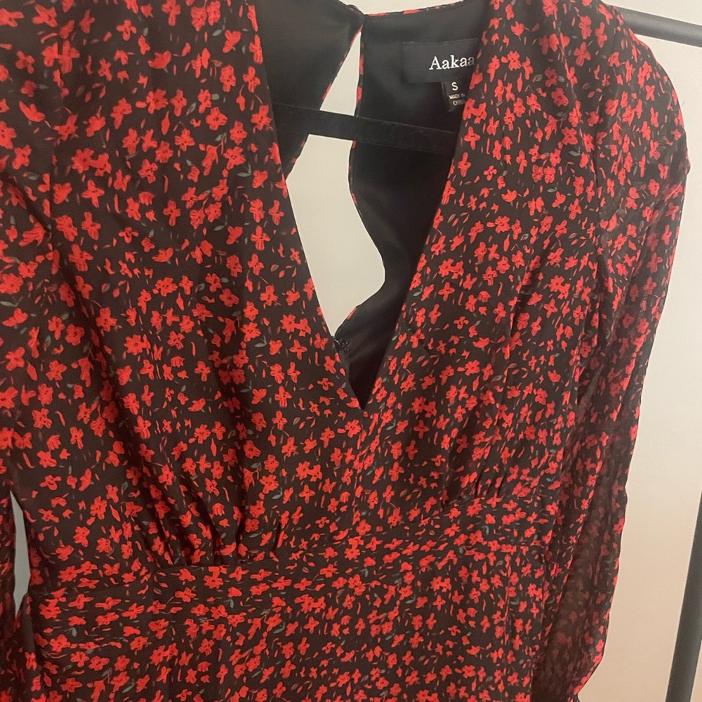 Red Black Floral Maxi Dress - Picture 4 of 4